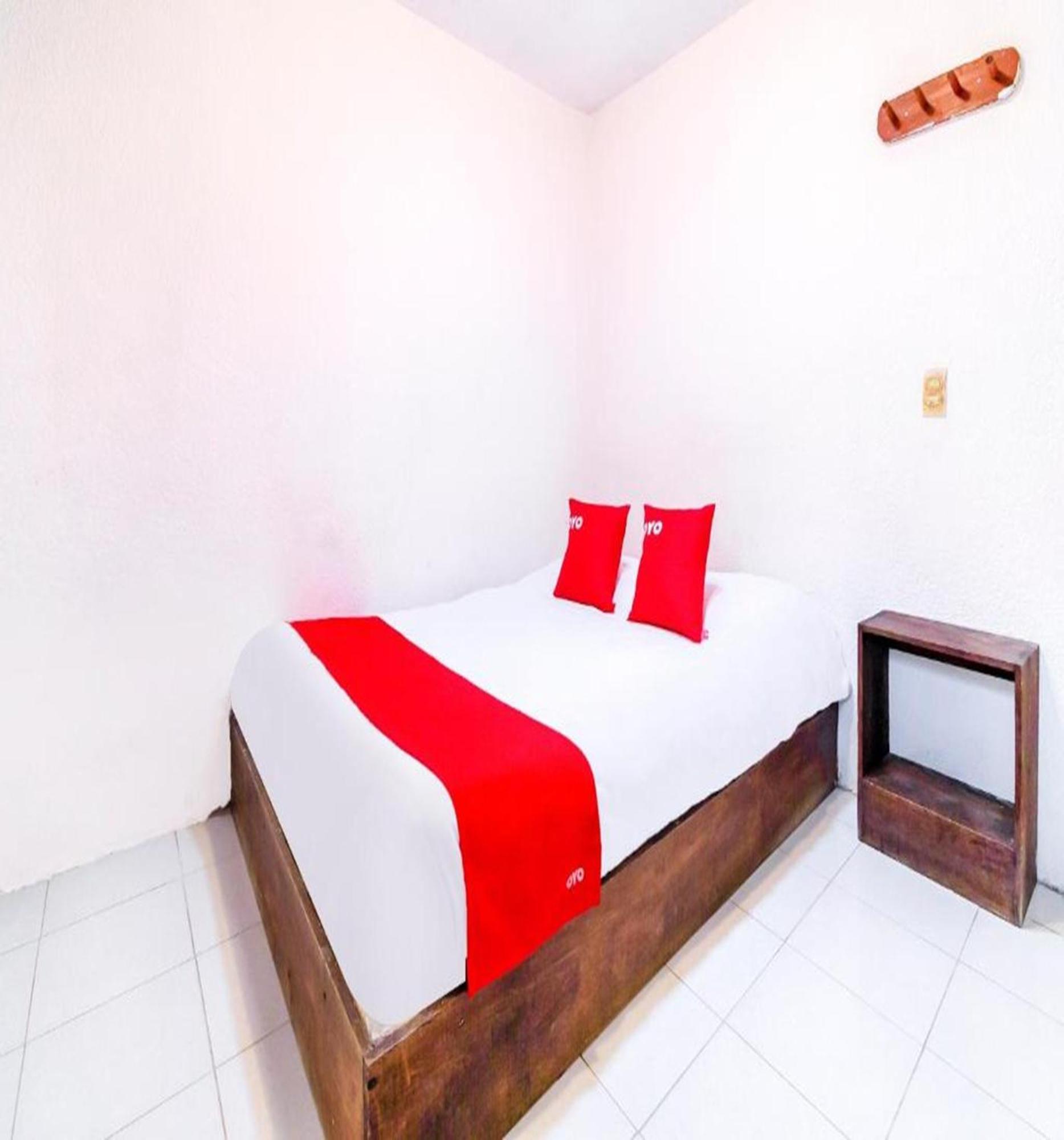 Oyo Hotel La Luna, Templo De Santo Domingo De Guzman San Cristóbal de Las Casas Eksteriør billede
